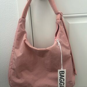 Baggu Rose Tan Nylon Shoulder Bag Urban Outfitters NWT
